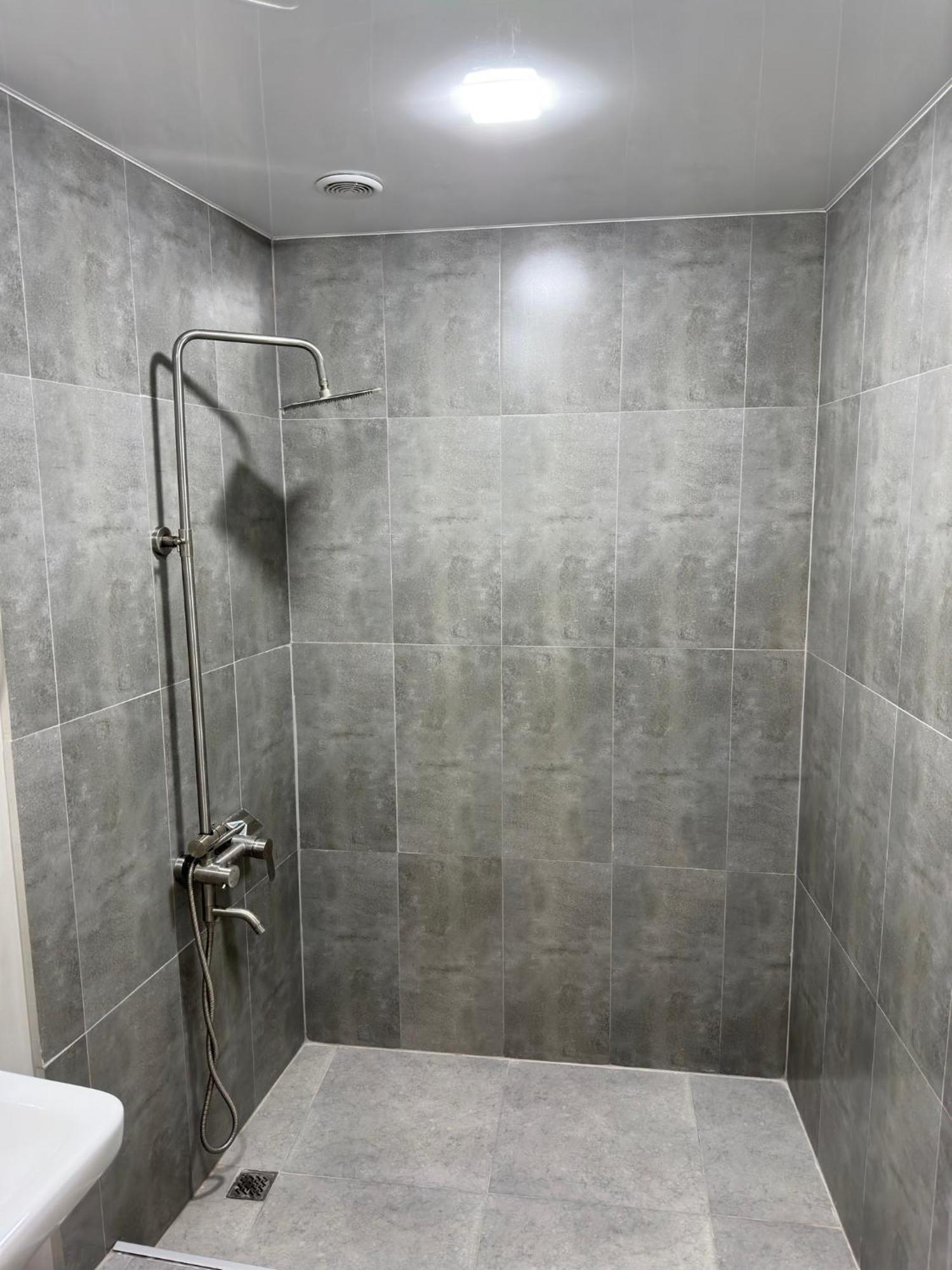 Friendly Hotel Erywań Zewnętrze zdjęcie